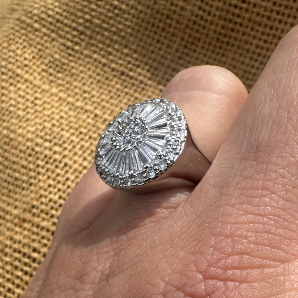 Sterling White CZ baguettes Halo Cocktail Ring Elegant sparkly size 5